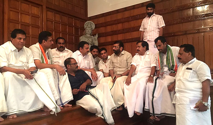 Speaker P. Sreeramakrishnan visits fasting MLAs in the foyer of the Assembly on Thursday